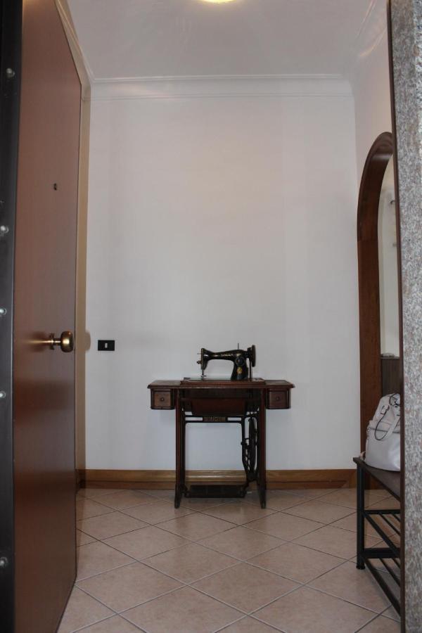 Domus Iuturnae Apartment